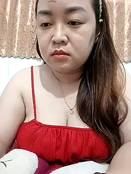 Snapshot of VyOanh2K chatting on 09-12-25, 07:19 VyOanh2K online show from 09-12-25, 07:19