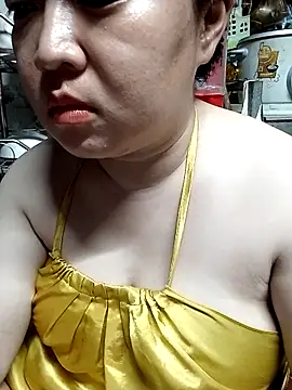 VyOanh2K online show from 04-23-26, 03:25