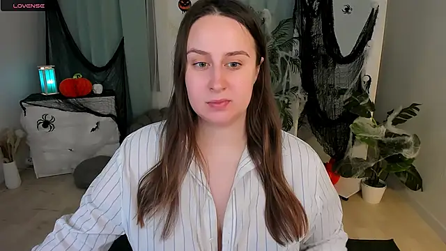 Lattea online show from 10-24-25, 11:06