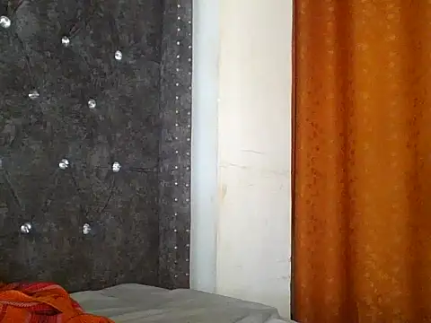 Snapshot of Gold-aass chatting on 05-31-26, 12:08 Gold-aass online show from 05-31-26, 12:08