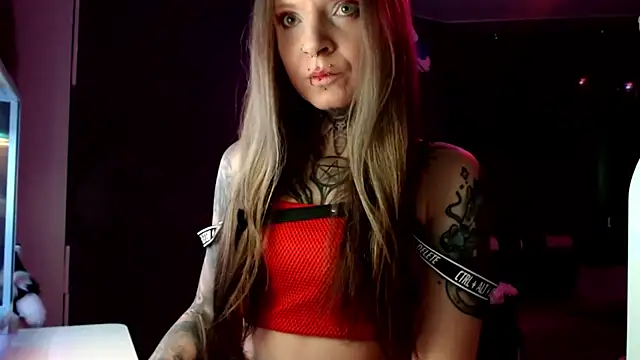 InesGold online show from 02-03-25, 07:18