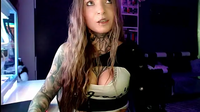 InesGold online show from 02-24-25, 10:26