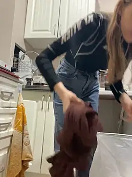 GraceTorrez online show from 01-13-25, 12:45