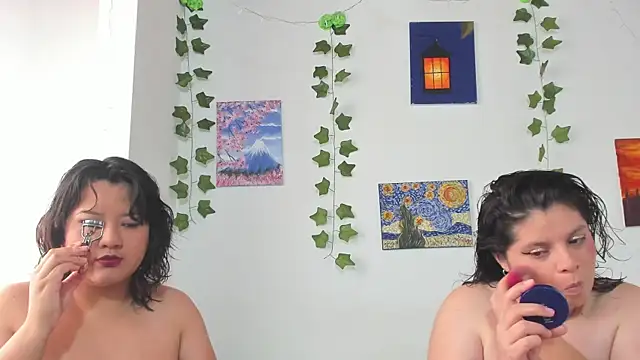 Snapshot of Karol_IsabelCouple chatting on 12-09-24, 04:26 Karol IsabelCouple online show from 12-09-24, 04:26