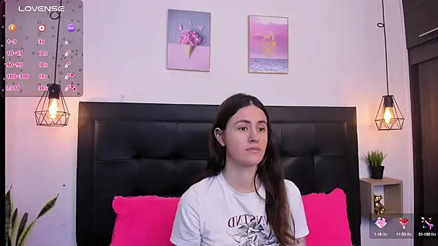 Snapshot of sweet_abby1 chatting on 12-04-24, 12:25 sweet abby1 online show from 12-04-24, 12:25