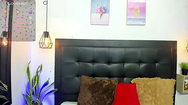 Snapshot of sweet_abby1 chatting on 01-28-25, 12:11 sweet abby1 online show from 01-28-25, 12:11