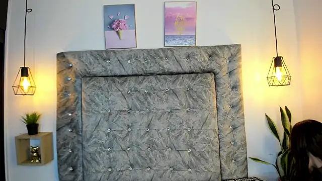 Snapshot of sweet_abby1 chatting on 09-27-25, 12:21 sweet abby1 online show from 09-27-25, 12:21