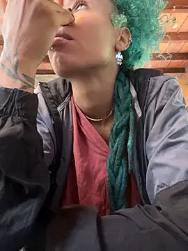 sammoura01 online show from 11-28-25, 02:53