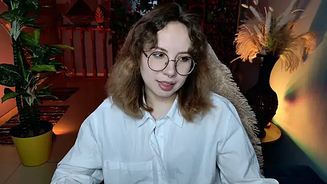 JasmineMilko online show from 04-04-26, 05:06