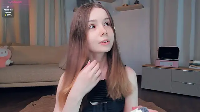 DominikaElis online show from 04-24-26, 07:49