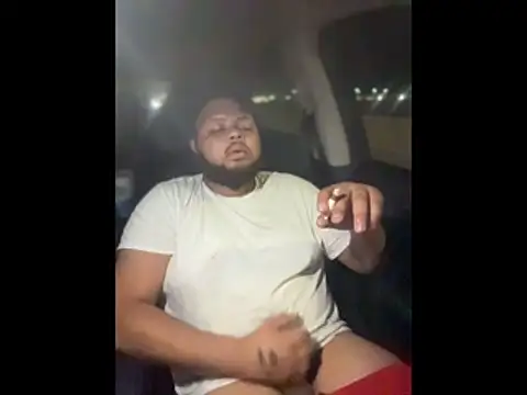 Snapshot of papijusto chatting on 11-25-25, 07:41 papijusto online show from 11-25-25, 07:41