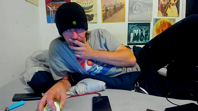 Snapshot of cloudyystar666 chatting on 12-01-25, 03:33 cloudyystar666 online show from 12-01-25, 03:33