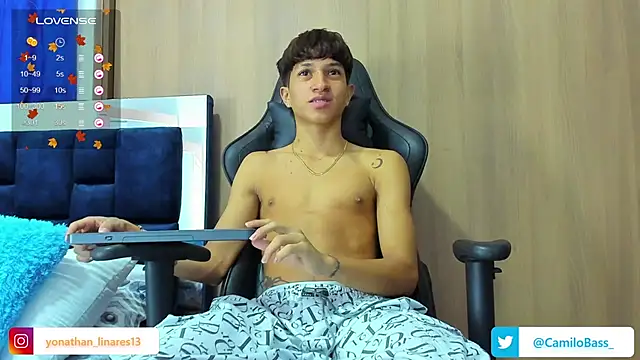  CamiloBass online show from 02-08-25, 01:11