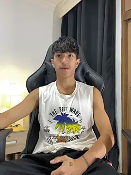  CamiloBass online show from 05-14-26, 07:09