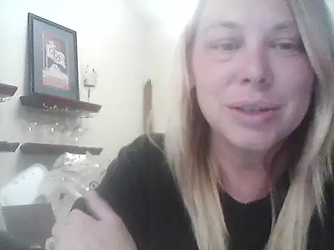 burrkitty online show from 10-07-25, 02:09