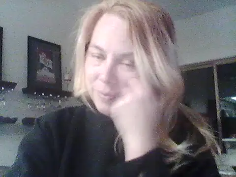 burrkitty online show from 10-14-25, 03:29