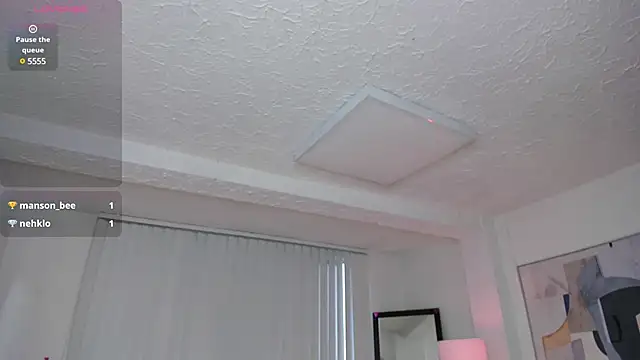 amelie jhons online show from 02-20-25, 10:37