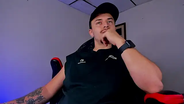 Snapshot of james_connor2 chatting on 02-26-25, 07:27 james connor2 online show from 02-26-25, 07:27