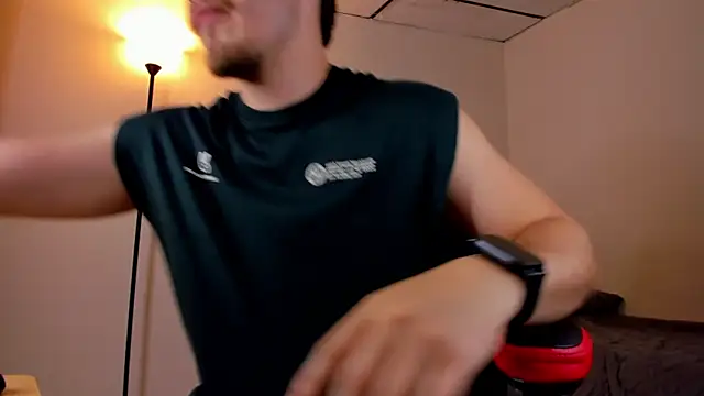 Snapshot of james_connor2 chatting on 03-22-25, 07:20 james connor2 online show from 03-22-25, 07:20