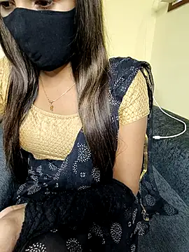 Snapshot of sexy-mohini chatting on 02-25-25, 09:31 sexy-mohini online show from 02-25-25, 09:31