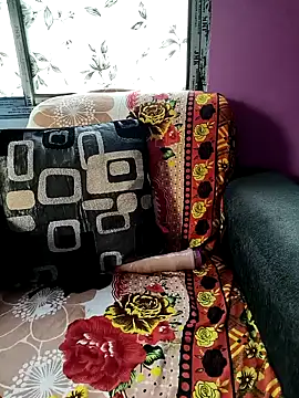 Snapshot of sexy-mohini chatting on 03-19-25, 01:10 sexy-mohini online show from 03-19-25, 01:10