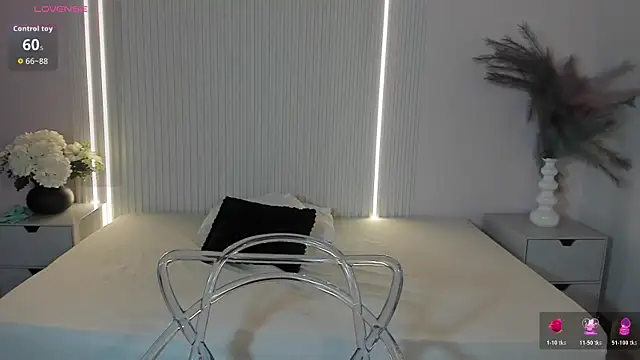 AliceRoss0 online show from 08-01-26, 09:03
