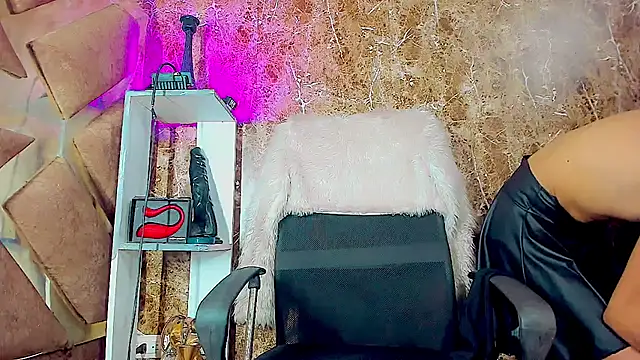 dirtycock2002 online show from 10-08-25, 07:06