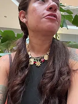 ValeriEvan online show from 01-19-25, 03:42