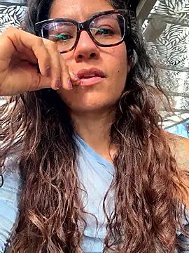 ValeriEvan online show from 11-18-25, 08:13