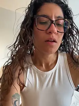 ValeriEvan online show from 11-24-25, 08:30