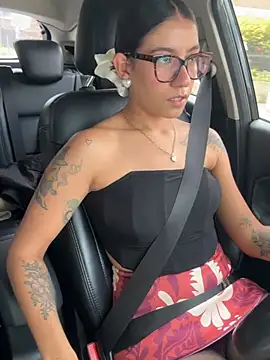 ValeriEvan online show from 04-28-26, 06:24