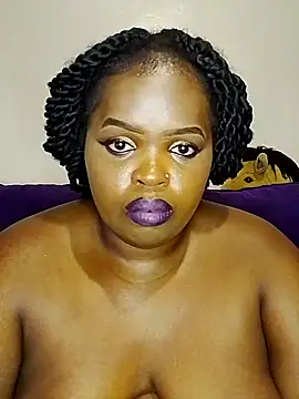 Snapshot of smileyass chatting on 02-21-25, 10:48 smileyass online show from 02-21-25, 10:48