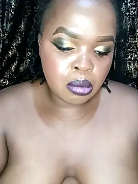 Snapshot of smileyass chatting on 10-02-25, 12:06 smileyass online show from 10-02-25, 12:06