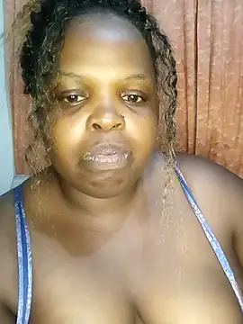 Snapshot of smileyass chatting on 11-21-25, 03:11 smileyass online show from 11-21-25, 03:11