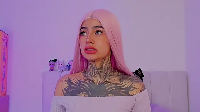 shadowcatt  online show from 11-02-25, 04:09