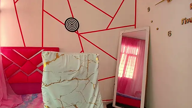 Snapshot of _Jessi29_ chatting on 02-09-25, 05:43 Jessi29 online show from 02-09-25, 05:43