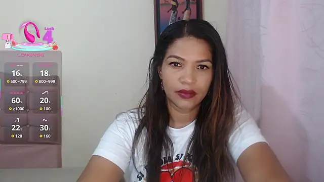 makennaa  online show from 03-10-26, 10:09