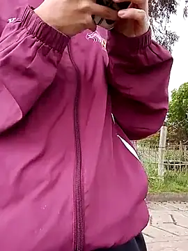 Snapshot of Cuervo_maniaco chatting on 09-26-25, 07:51 Cuervo maniaco online show from 09-26-25, 07:51