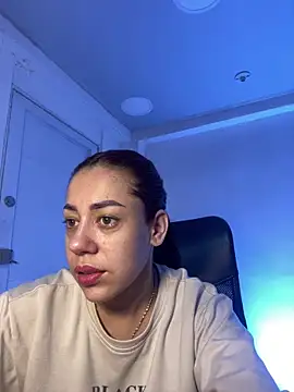 AnnbellaRosse online show from 10-28-25, 04:20