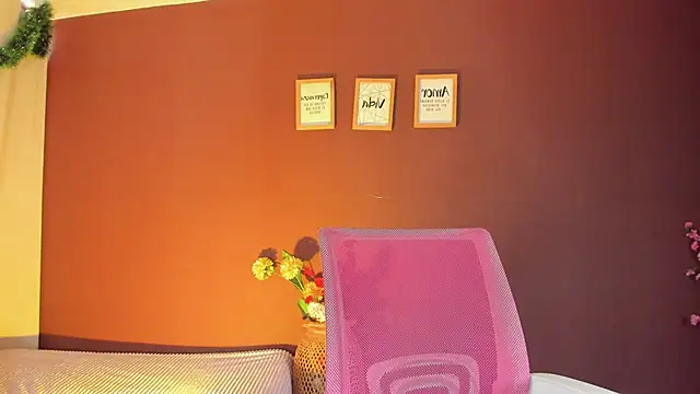 Snapshot of wini_fer chatting on 11-27-25, 02:08 wini fer online show from 11-27-25, 02:08