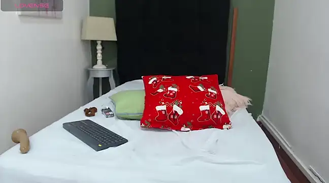 Snapshot of _angeline_love chatting on 12-05-24, 08:22 angeline love online show from 12-05-24, 08:22