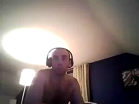 Snapshot of DrbigdickUK chatting on 02-02-25, 11:11 DrbigdickUK online show from 02-02-25, 11:11