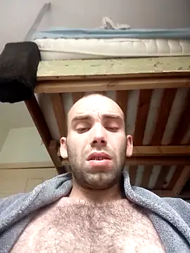 Snapshot of DrbigdickUK chatting on 06-08-26, 10:15 DrbigdickUK online show from 06-08-26, 10:15