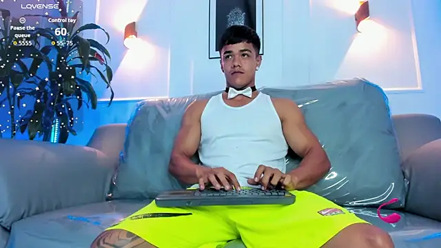 Rob saenz  online show from 11-28-25, 11:35