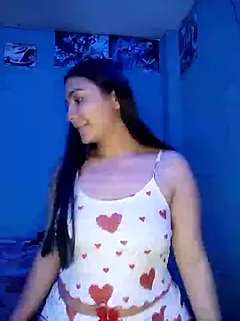 Nahiara velez online show from 11-27-25, 08:44