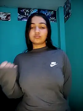 Nahiara velez online show from 12-22-25, 11:24