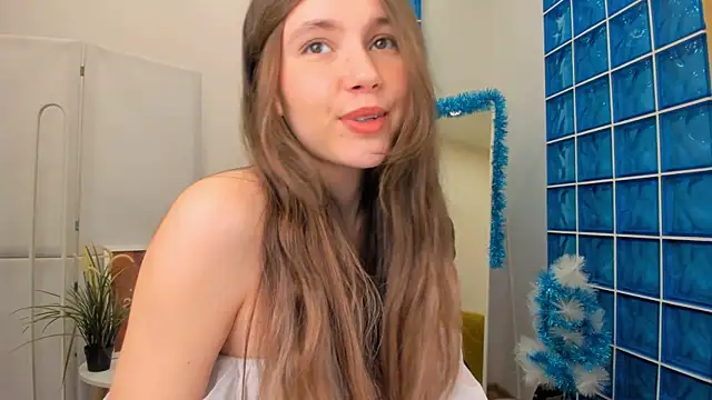 MaryannSoftt online show from 12-18-24, 01:34