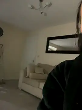 UKSYDNEYFOX online show from 09-24-25, 08:01