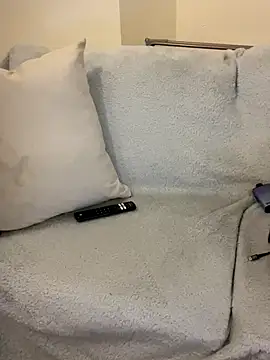 UKSYDNEYFOX online show from 11-08-25, 06:51