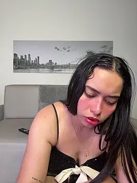 SophieRoyals online show from 05-27-26, 01:41
